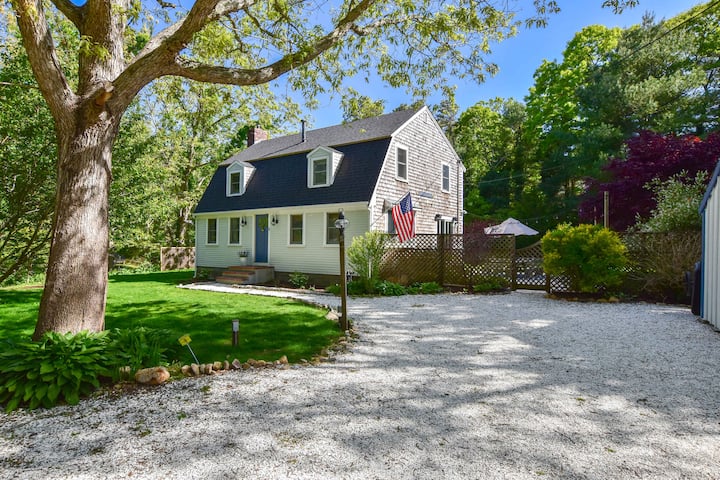 Gorgeous Home With Bar, Fire Pit - Relax In Style! - Brewster, MA