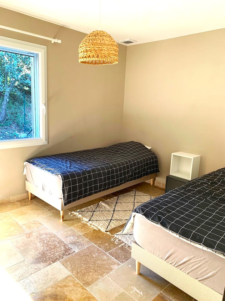 საძინებელი 3