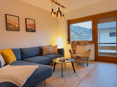 Near the Sea, Balkony