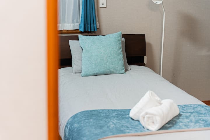 الطابق الأول