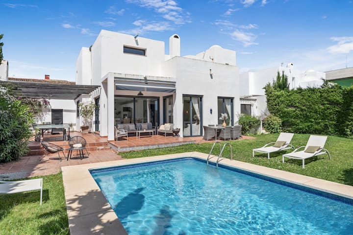 Villa Sena Marbella 6 Bedroom With Private Pool - Costa del Sol