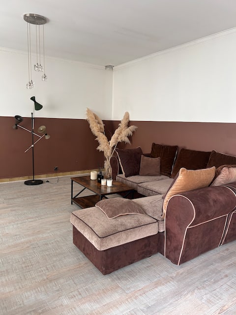 Standing Apt 350 m from TV St Pierre des Corps station