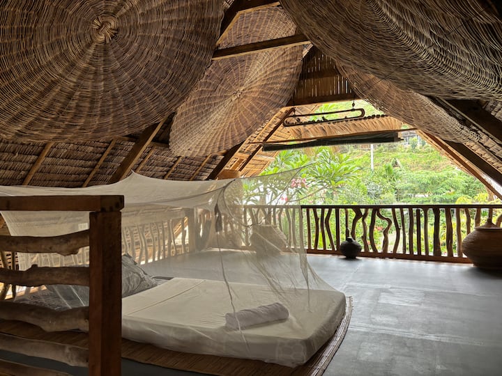 Kitanda cha 2 (upande wa nyuma)