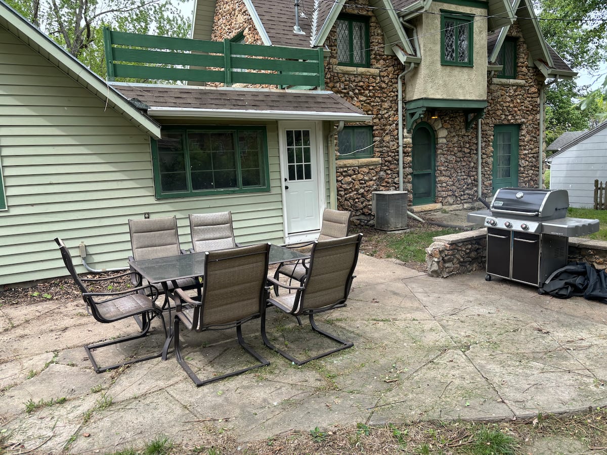 Country Club Estate — photo 25