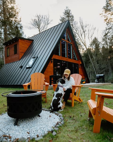 Le Petit Patou | Dog-Friendly A-Frame with Hot Tub