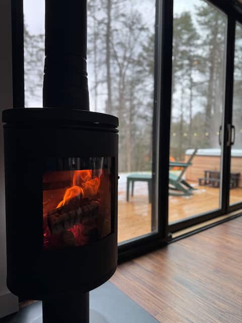 Successful Airbnb property: Le Petit Patou | Dog-Friendly A-Frame with Hot Tub in Tannersville