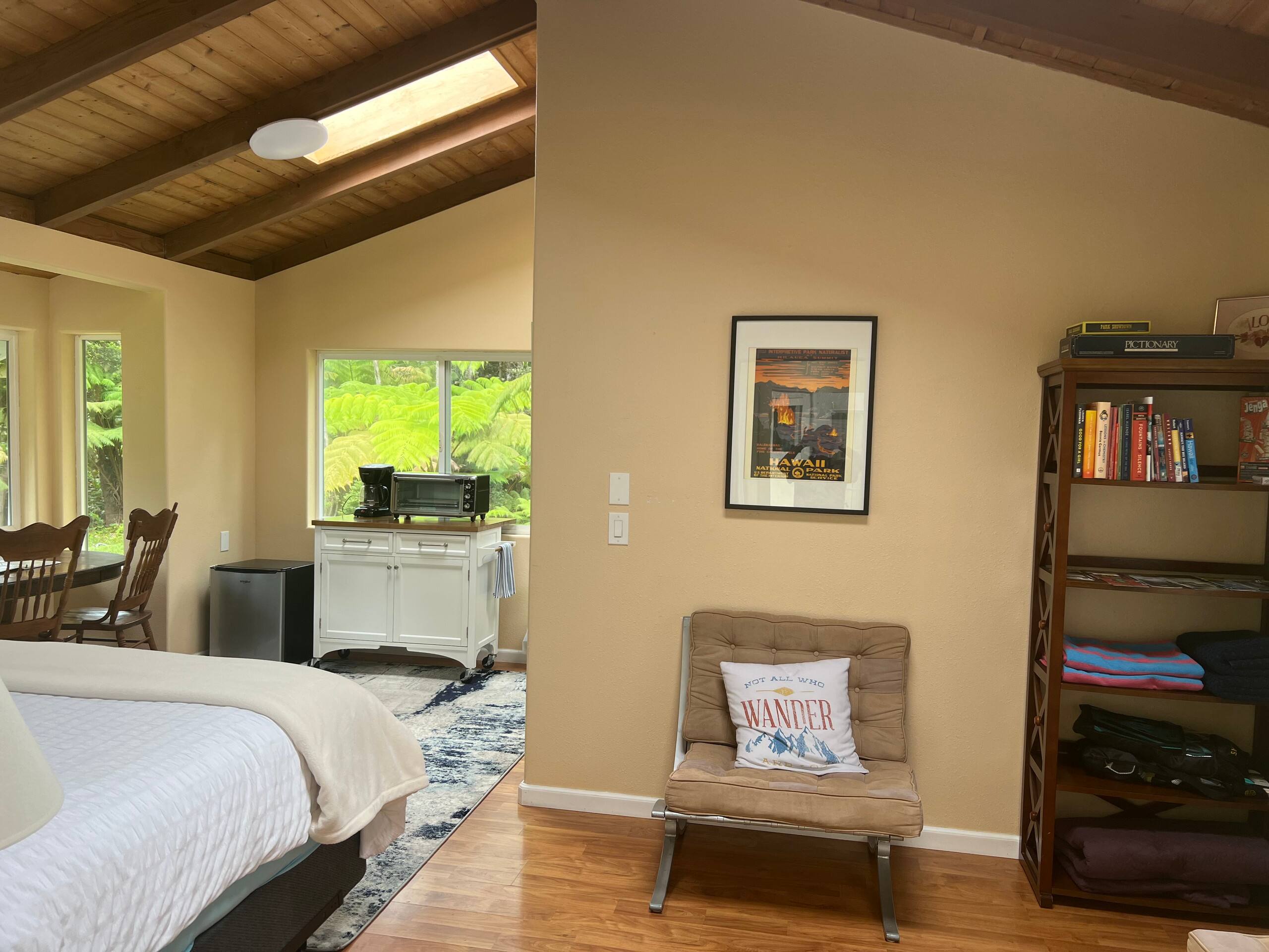 Serene guest suite in Volcano, HI - Photo 6