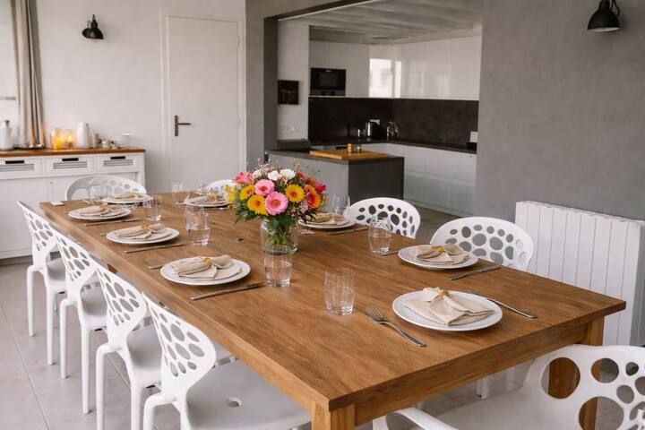Cap À L'Ouest Conciergerie managed Airbnb listing 1