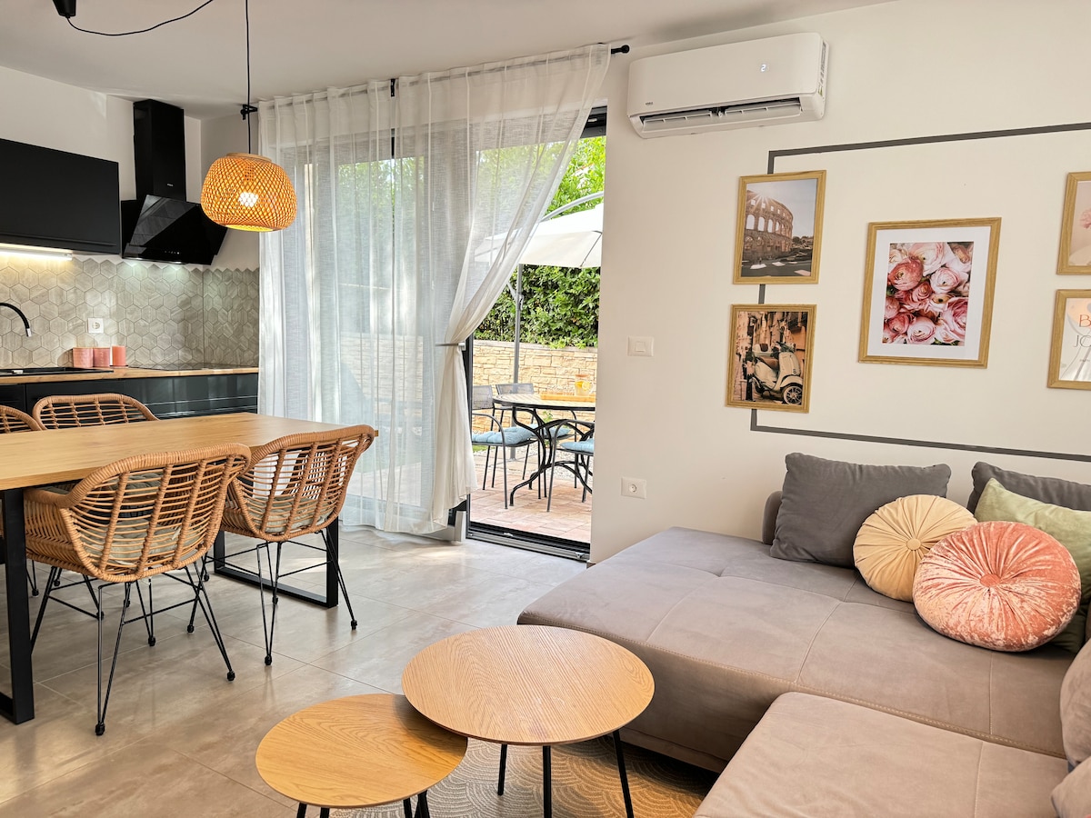 მისაღები ოთახი