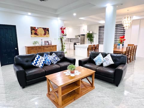 Taylors Plantacion Resort - Large Ground Floor