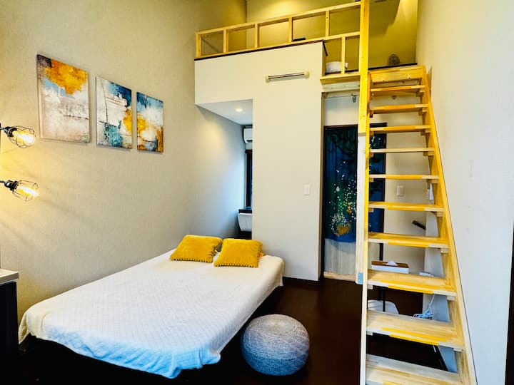 Kitanda cha sofa mbili