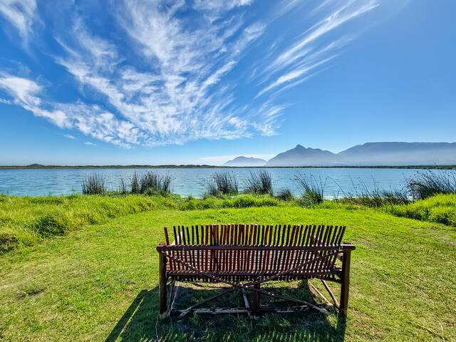 45 On The Lake gallery image 3