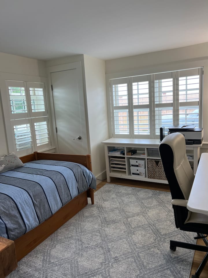 საძინებელი 3