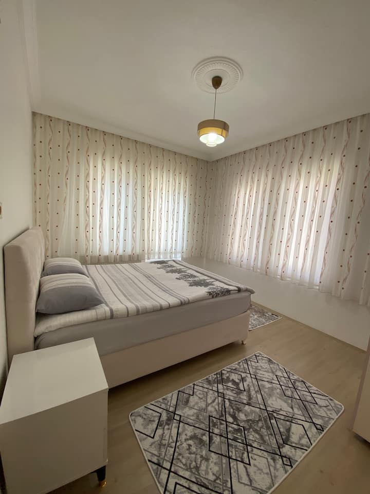 საძინებელი 2