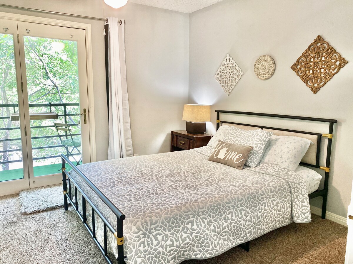 Perfect Loft Apartment Downtown