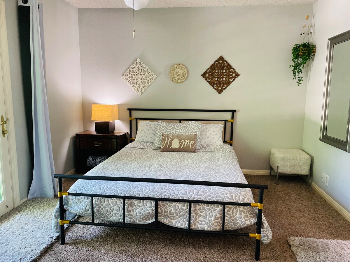 Perfect Loft Apartment Downtown