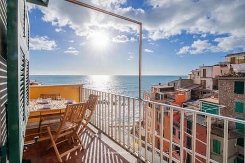 Top Airbnb: Alla Marina - Atlantis, where Sea meets Sky a Riomaggiore