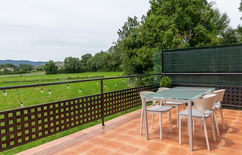 House with terrace for 4 in the Pyrenees