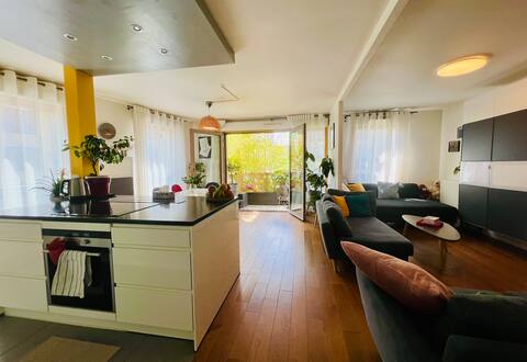 Eiffel Zone | Easy Access | FamilyApt| FreeParking
