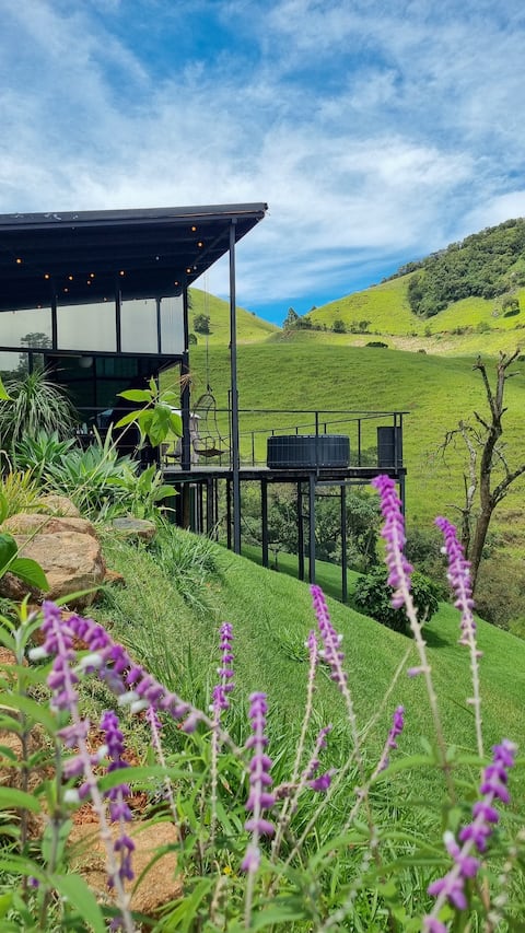 Waterfall in the Backyard - Wonderful House