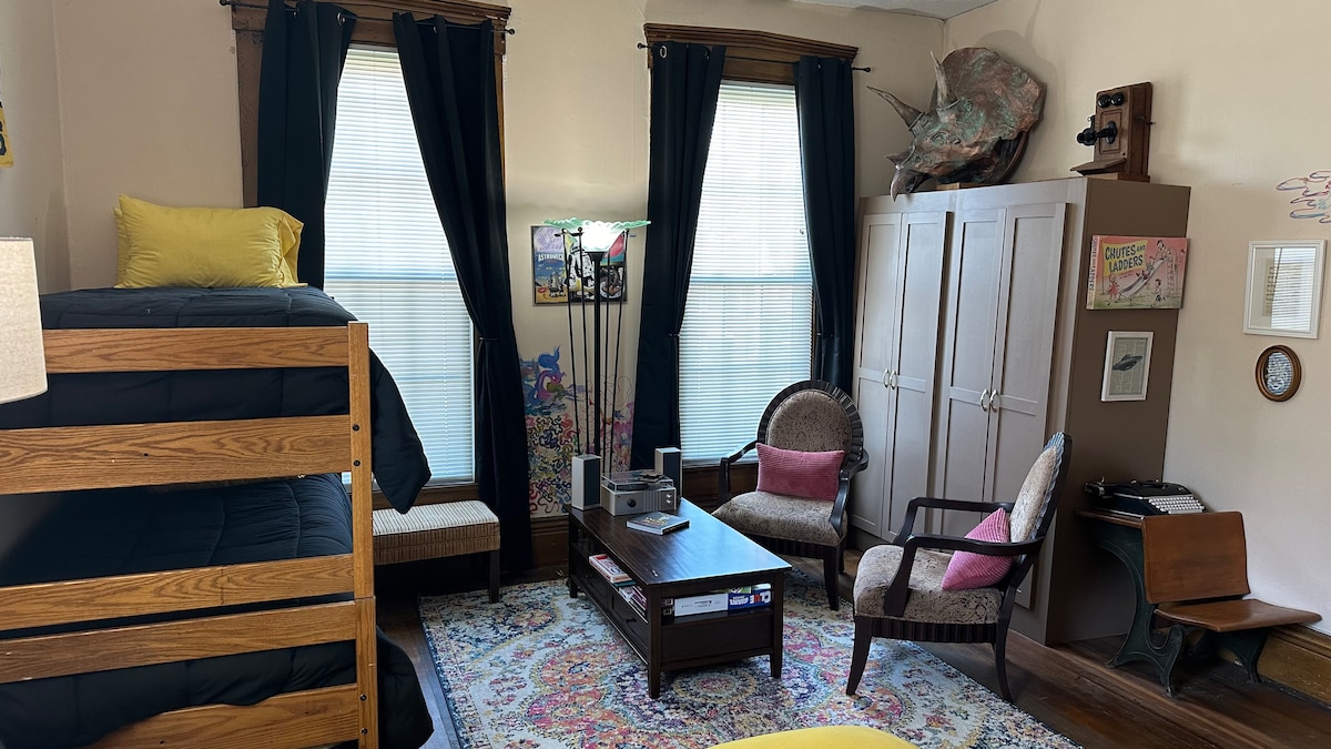 1860’s Art House