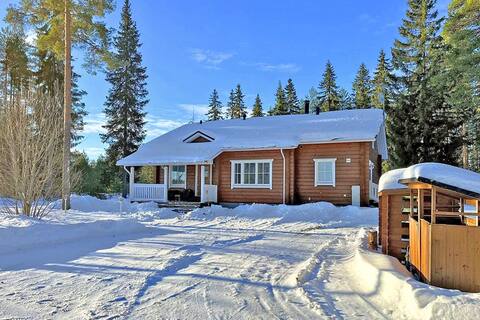 Villa Wilhelmiina, a log villa with all the comforts comforts