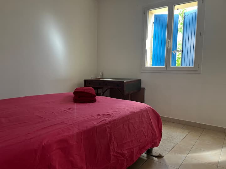 غرفة النوم 1