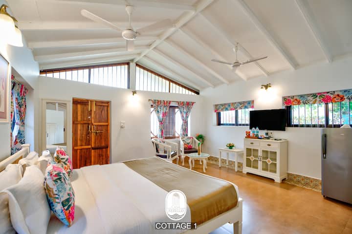 Bedroom image 8