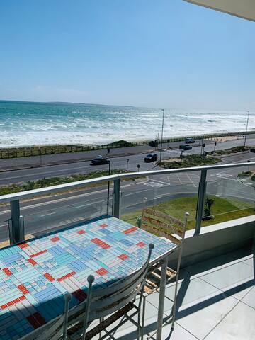 Kite Beach Apartment with Stunning Sea Views gallery image 3