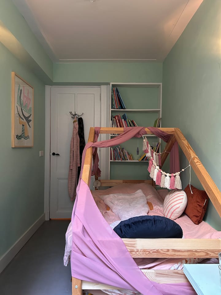 غرفة النوم 1