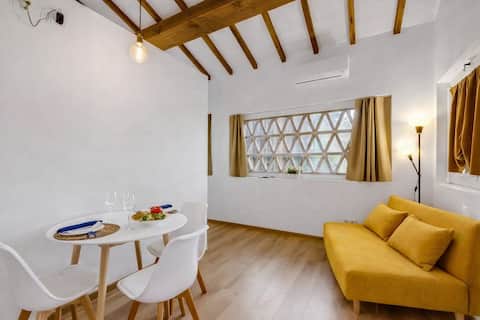 Top Airbnb: Typical Renovated Barn a Castelfranco Piandiscò