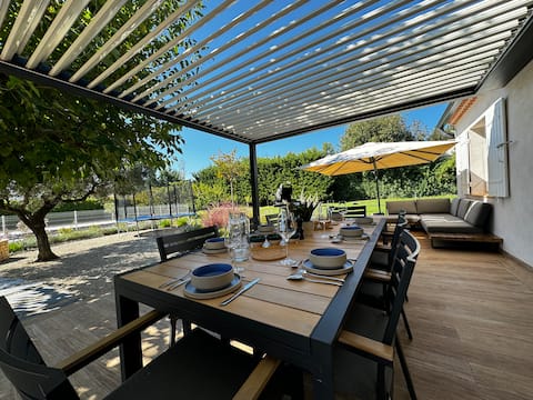 Villa Rochevida - Near Avignon and Pont du Gard