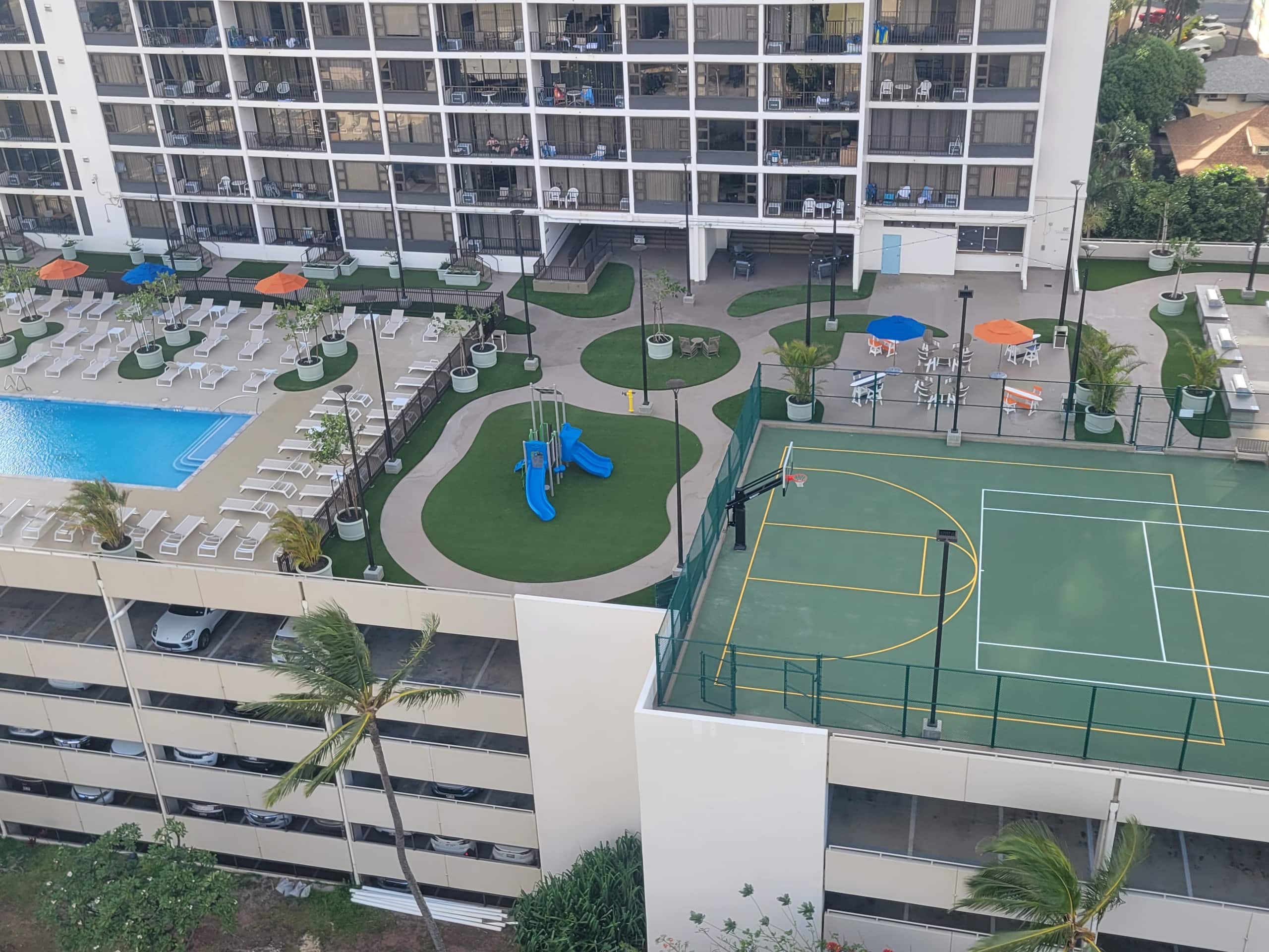 Condo in Honolulu · ★4.9 · 1 bedroom · 3 beds · 1 private bath - Image 49
