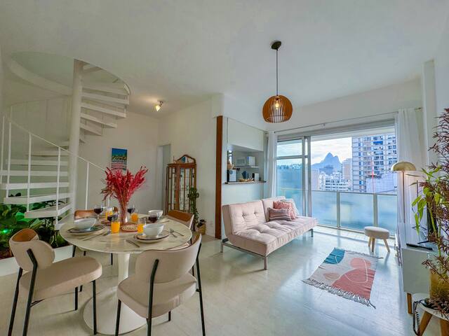 Cobertura linda com piscina na praia de Ipanema gallery image 2