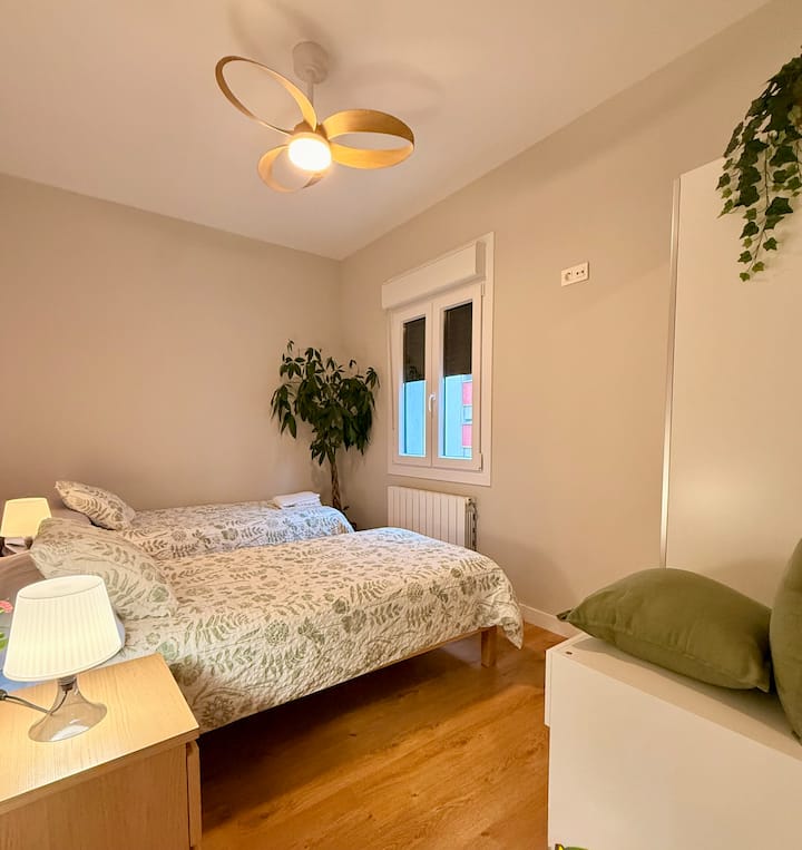 Habitación En Apt. Con Zonas Comunes Compartida H1 - Bilbao