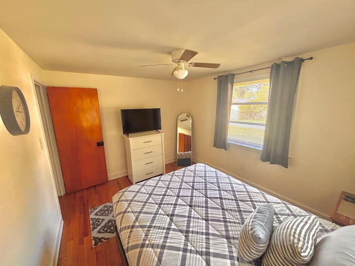 غرفة النوم 2