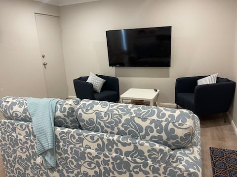 Successful Airbnb property: Adina in Buddina in Buddina