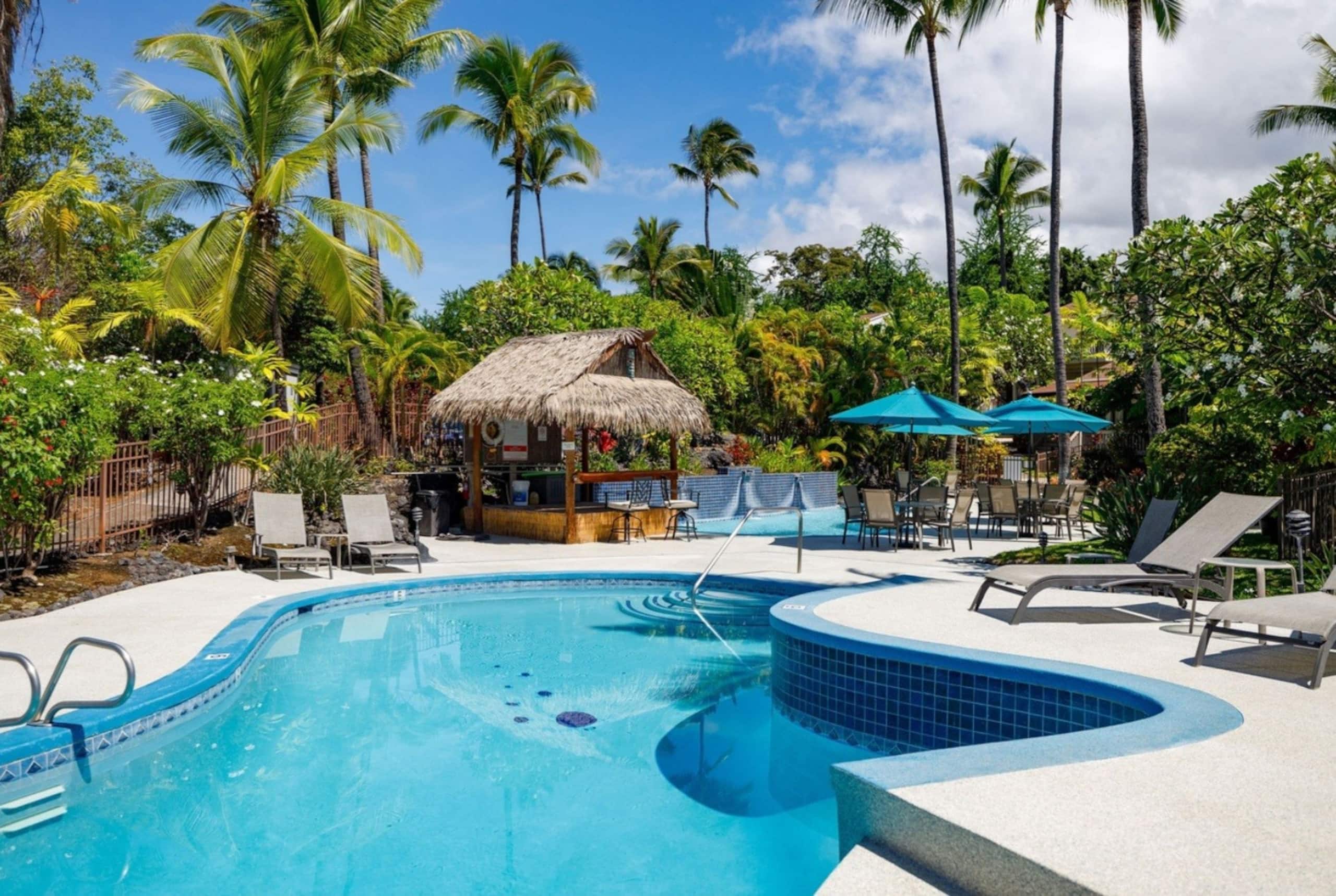 Condo in Kailua-Kona · ★4.81 · 2 bedrooms · 3 beds · 2 private baths - Image 19