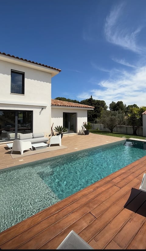 Exceptional villa in the heart of Provence