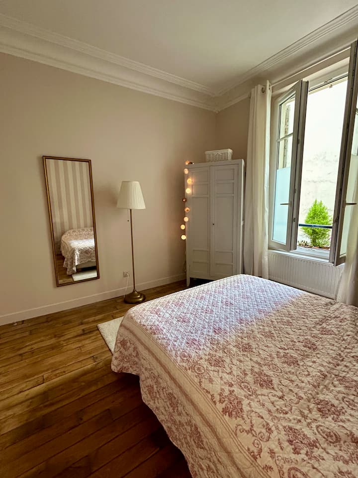 Chambre Privée Aux Batignolles - Rénovation 2023 - Paris
