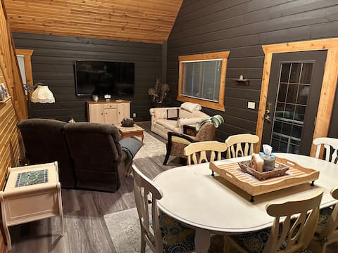 Unique Privately Owned - Near UTV trails/waterpark