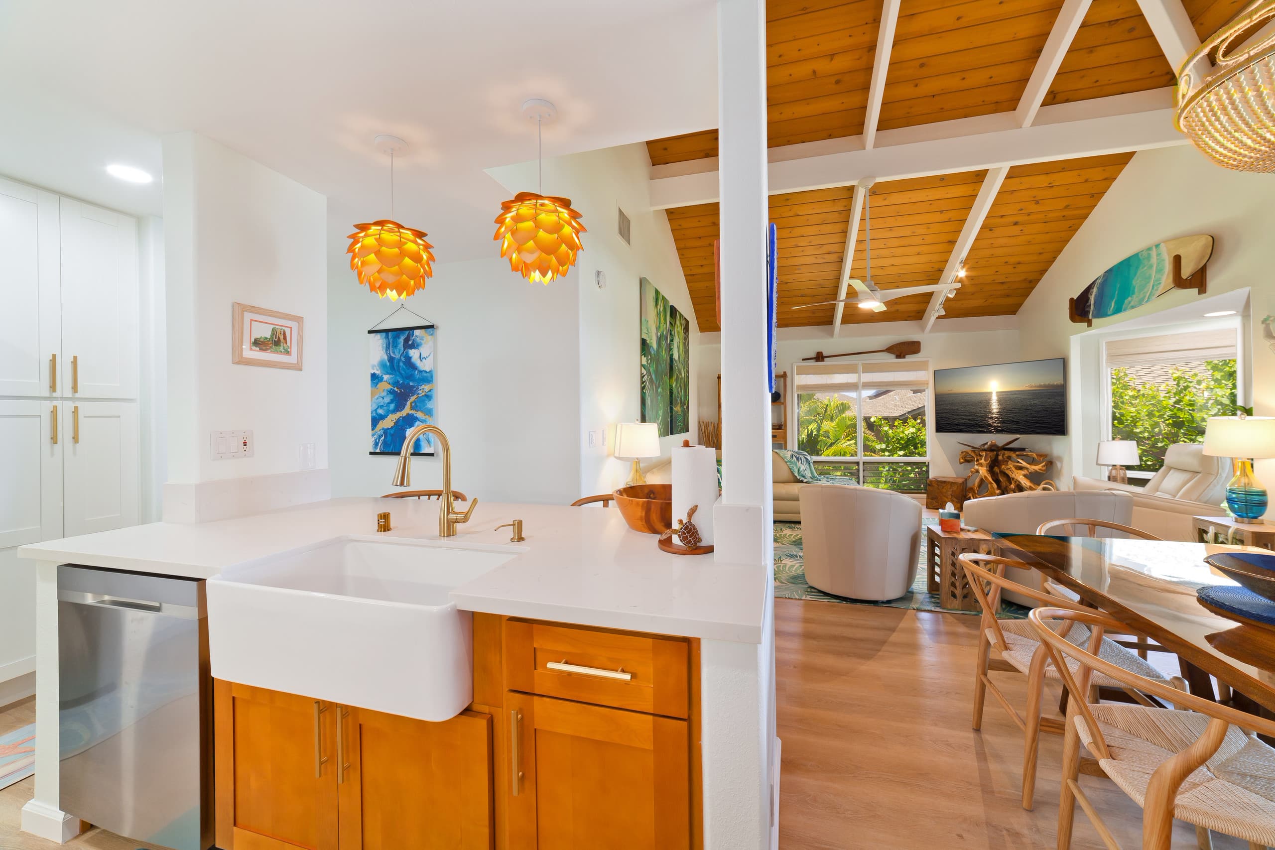 High-End Ocean Sanctuary with Upgraded Interiors - Image 16