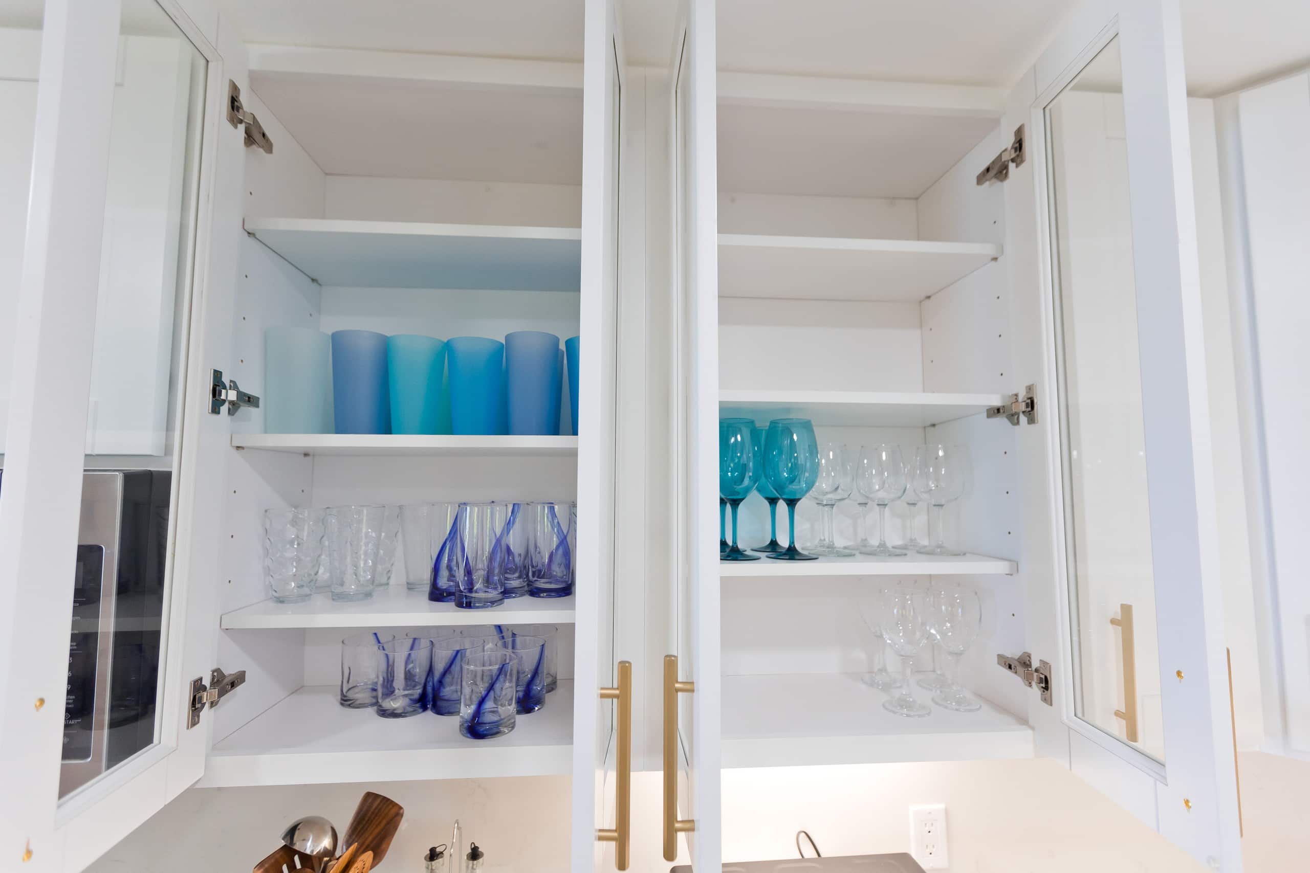 High-End Ocean Sanctuary with Upgraded Interiors - Image 106