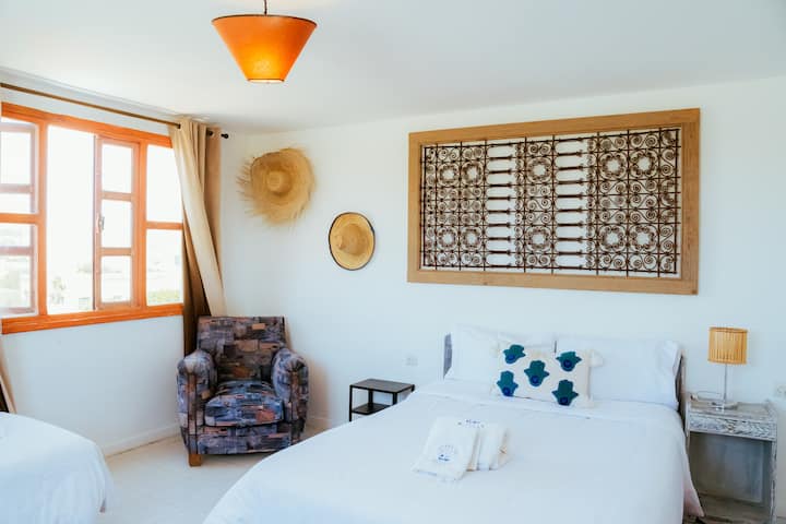 Bright Rooftop Private Room With Breakfast - Essaouira