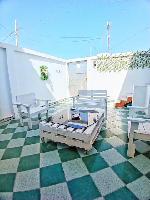 Beach house with mini pool and spacious kitchen
