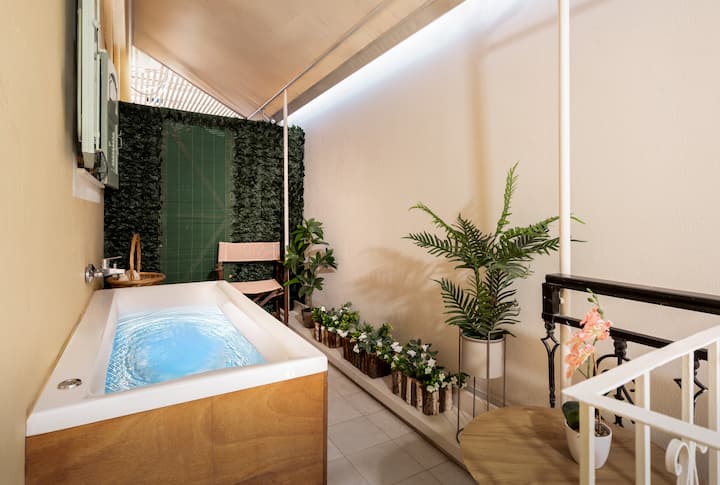 Melos House - In The City Center With A Jacuzzi - Zakynthos
