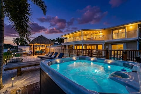 Waterfront Villa | BBQ, Htd Pool, Cinema and Tiki