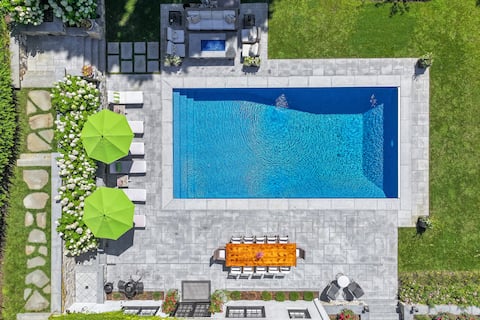 Luxury Historic Estate with Expansive Grounds