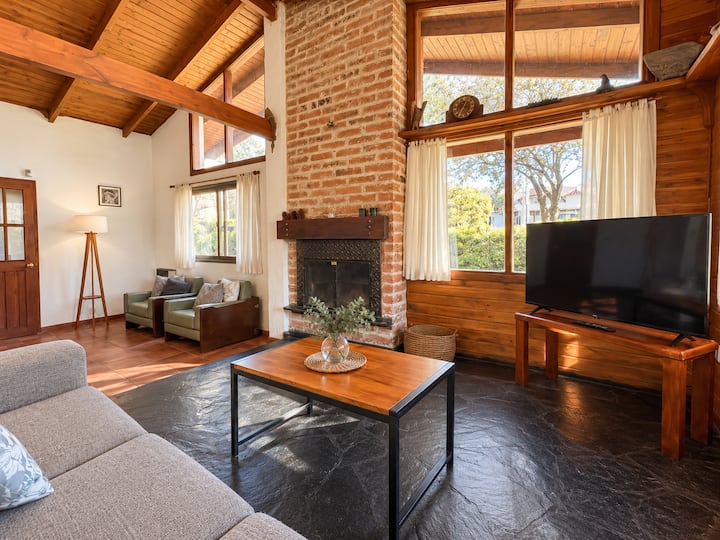 Casa 8 Huéspedes Con Hogar A Leña Y Parrilla - 聖卡洛斯-德巴里洛切
