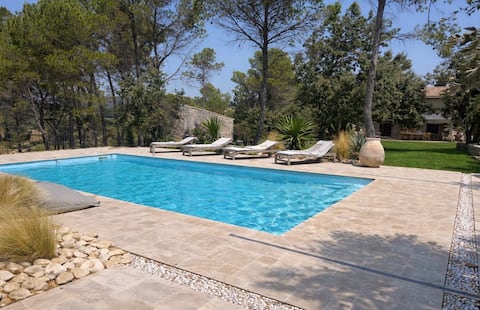 Villa Pool Exceptional View